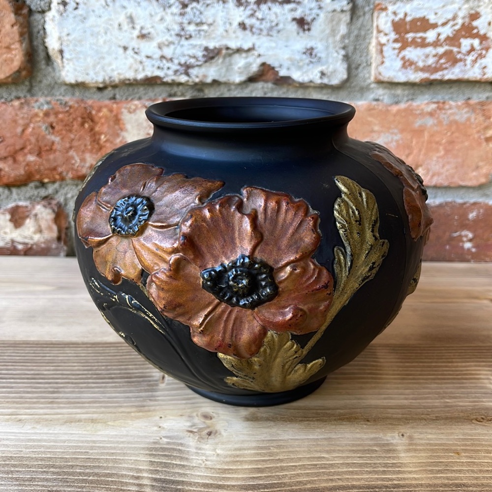 VINTAGE TIFFIN BLACK SATIN GLASS VASE - CORALENE POPPIES